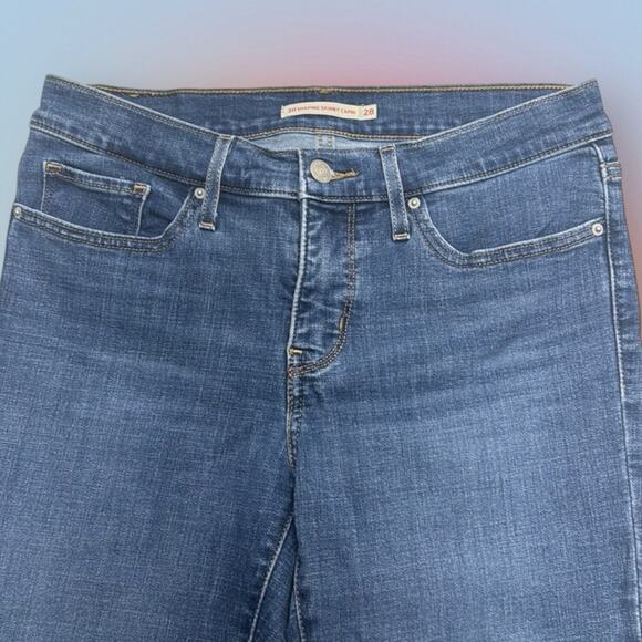 LEVI’S 311 Women’s 28 SHAPING SKINNY CAPRI Blue Jeans - Picture 1 of 4